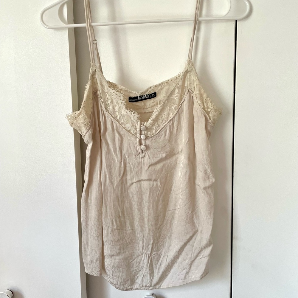 Abercrombie & Fitch Cream Lace Cami Top Buttons Delicate Feminine